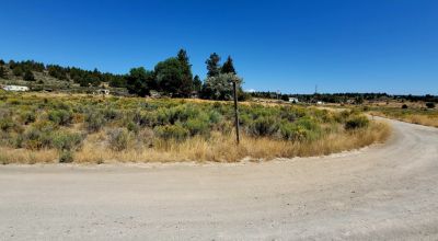 Corner Lot With Easy Access Off Drews Road - Great Views!