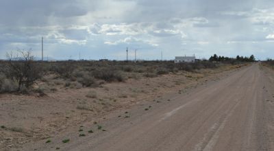 1.5 Acres Deming NM - Power on Lots